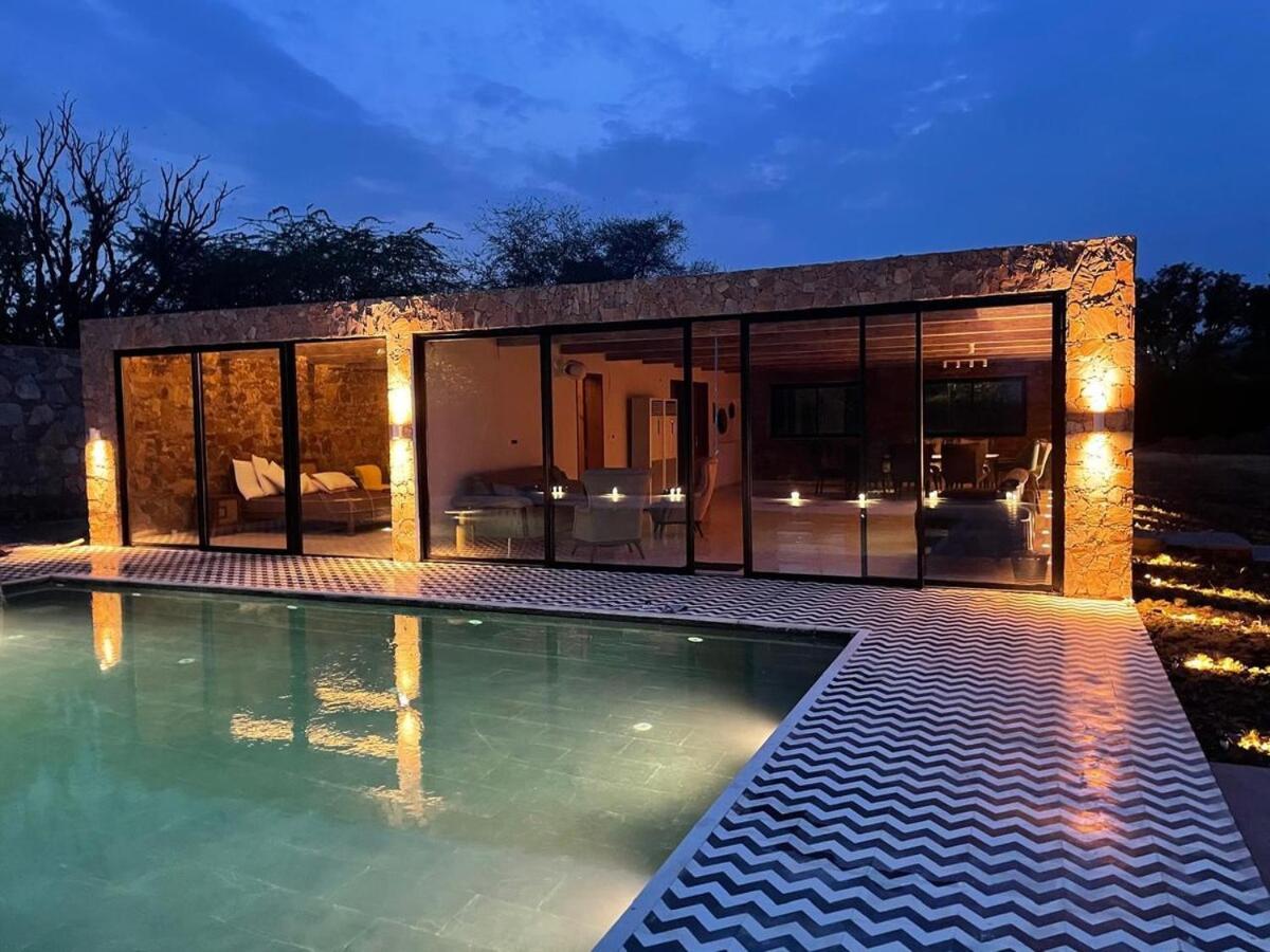 Kesar Farm House On The Lake Udaipur Exterior photo