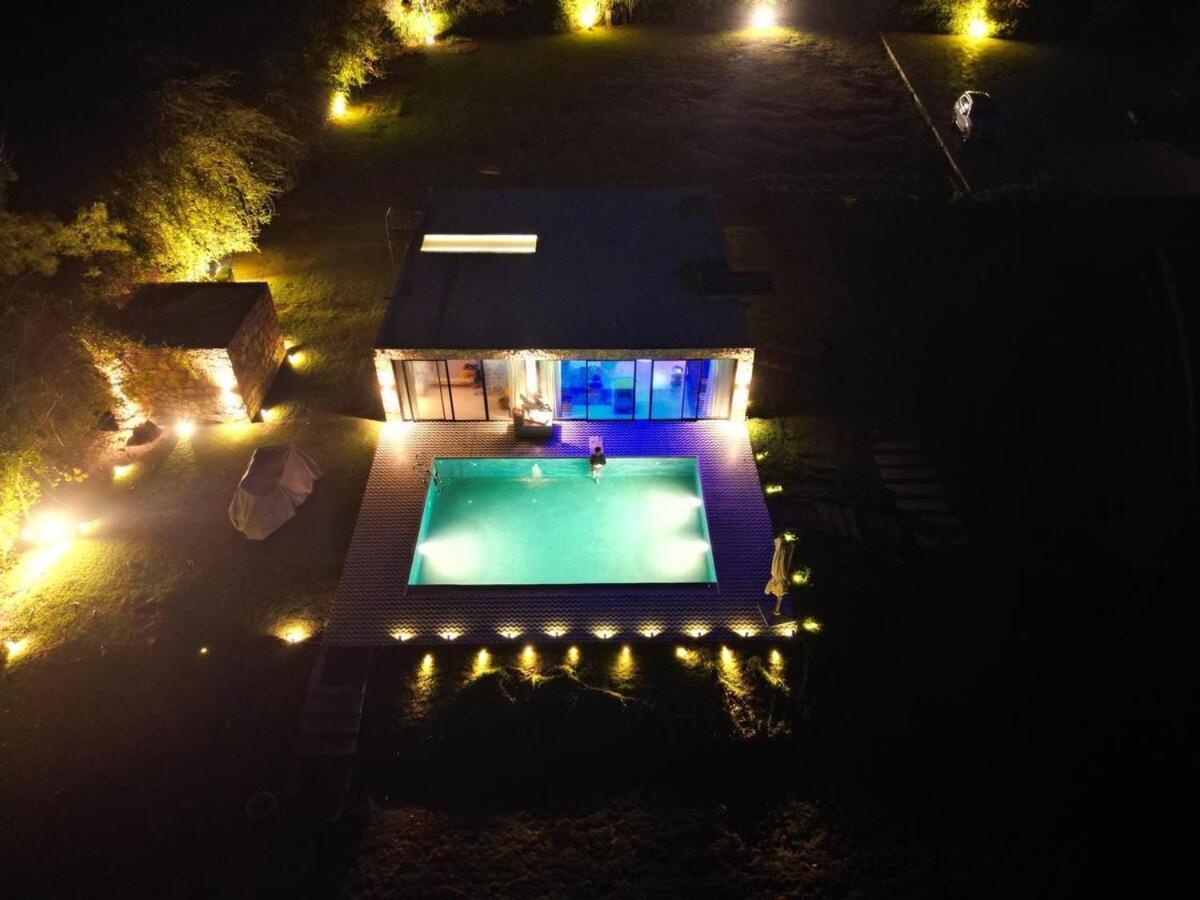 Kesar Farm House On The Lake Udaipur Exterior photo